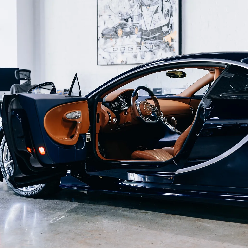 2018 Bugatti Chiron null image 5