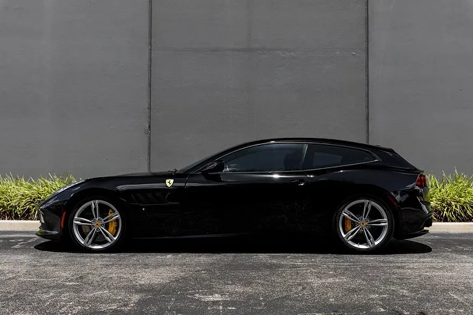 2018 Ferrari GTC4Lusso
