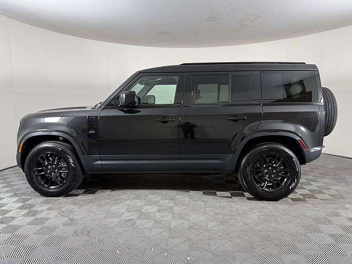 2026 Land Rover Defender