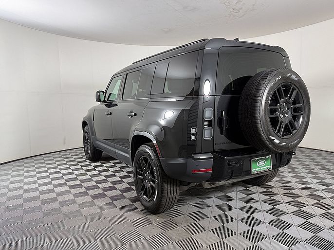 2026 Land Rover Defender