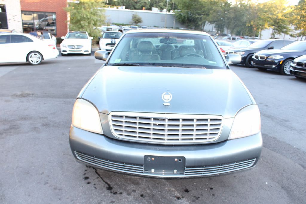 2004 Cadillac DeVille null image 1