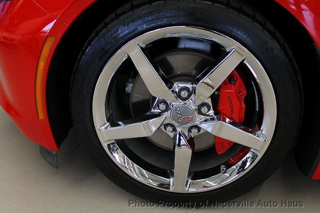 2014 Chevrolet Corvette null image 17