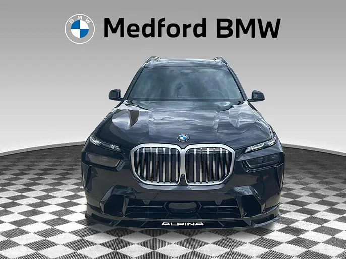 2025 BMW X7