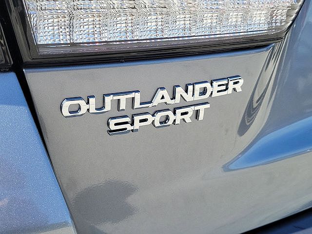 2024 Mitsubishi Outlander Sport LE image 5