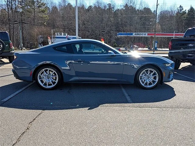 2025 Ford Mustang