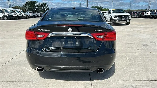2016 Nissan Maxima