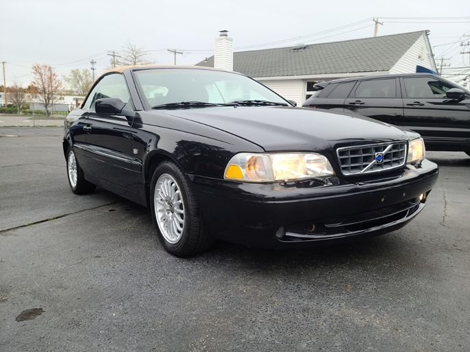 2004 Volvo C70