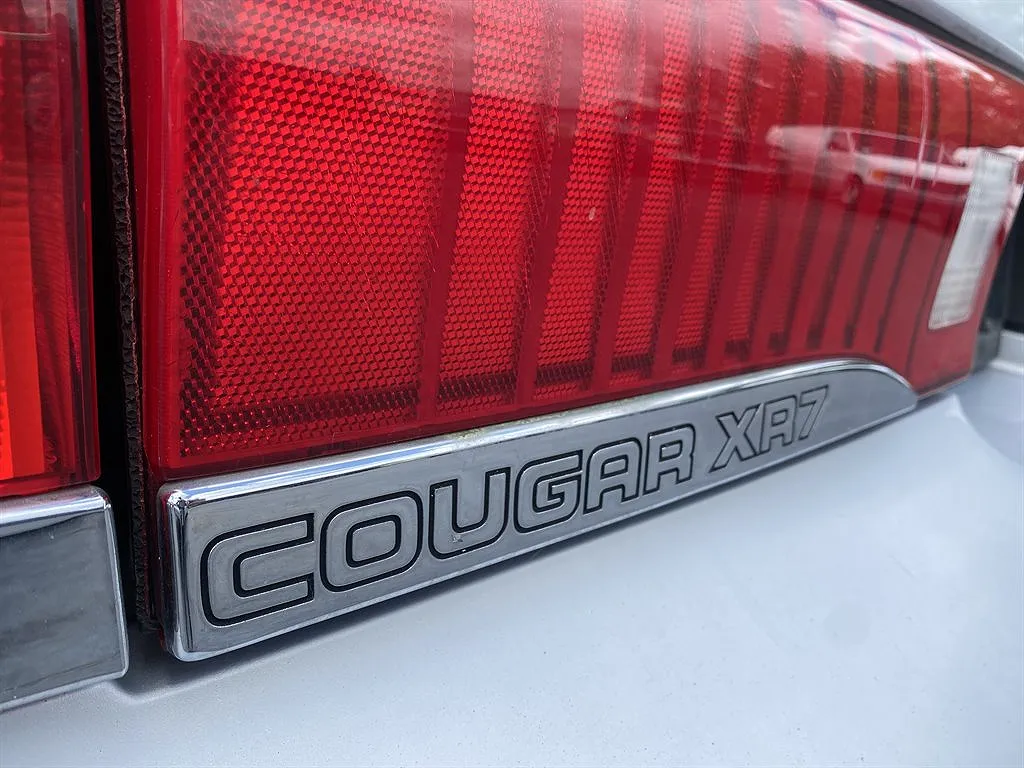 1996 Mercury Cougar XR7 image 3