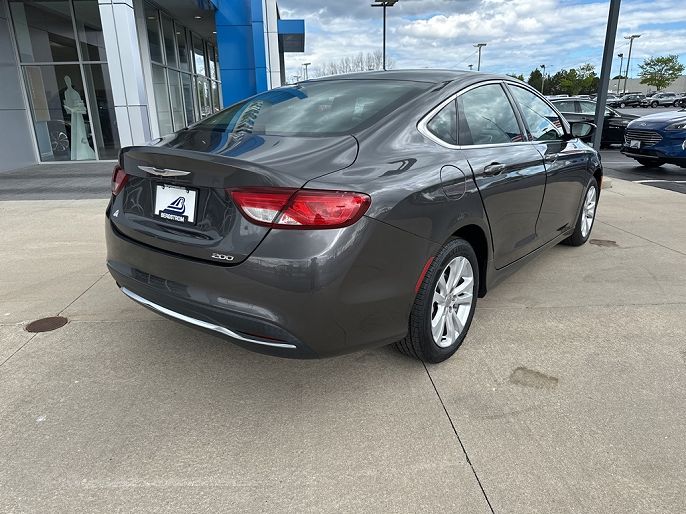 2015 Chrysler 200