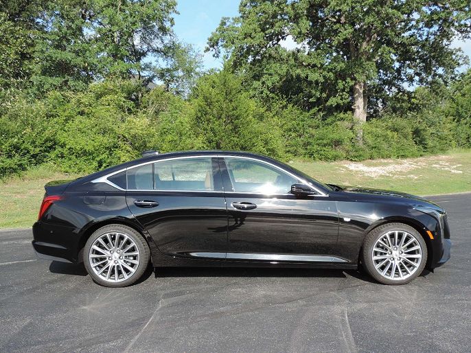 2025 Cadillac CT5