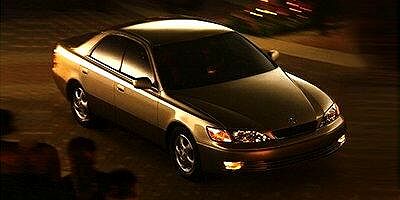 1998 Lexus ES 300 image 0
