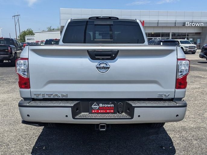 2020 Nissan Titan