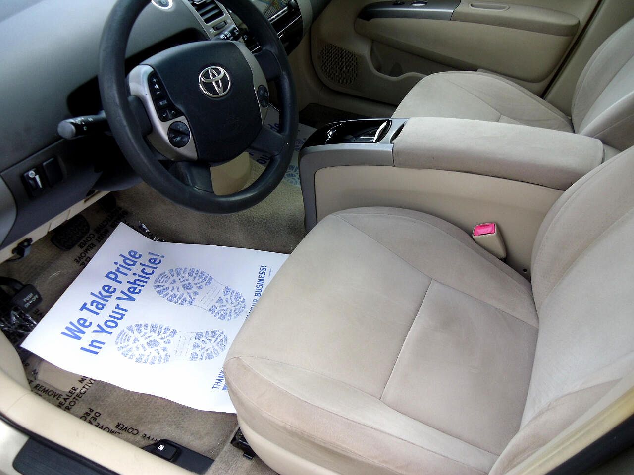 2004 Toyota Prius Standard image 15