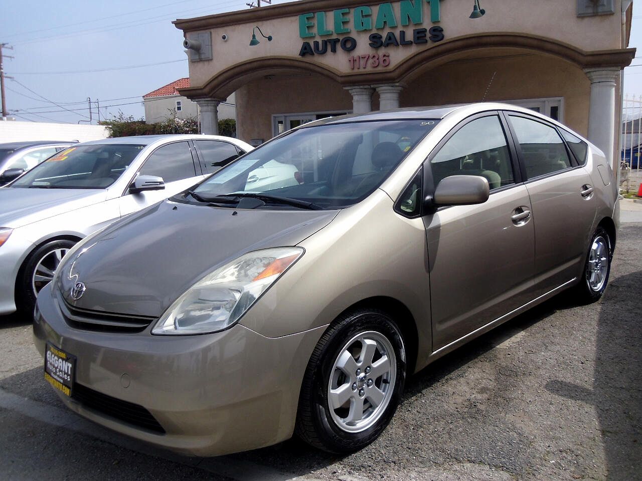 2004 Toyota Prius Standard image 1