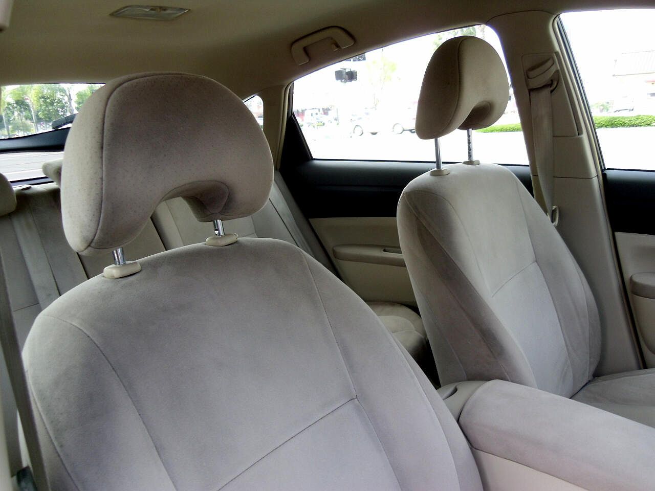 2004 Toyota Prius Standard image 22
