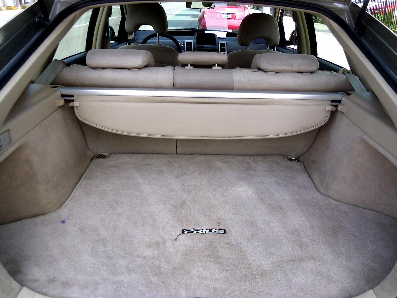 2004 Toyota Prius Standard image 30