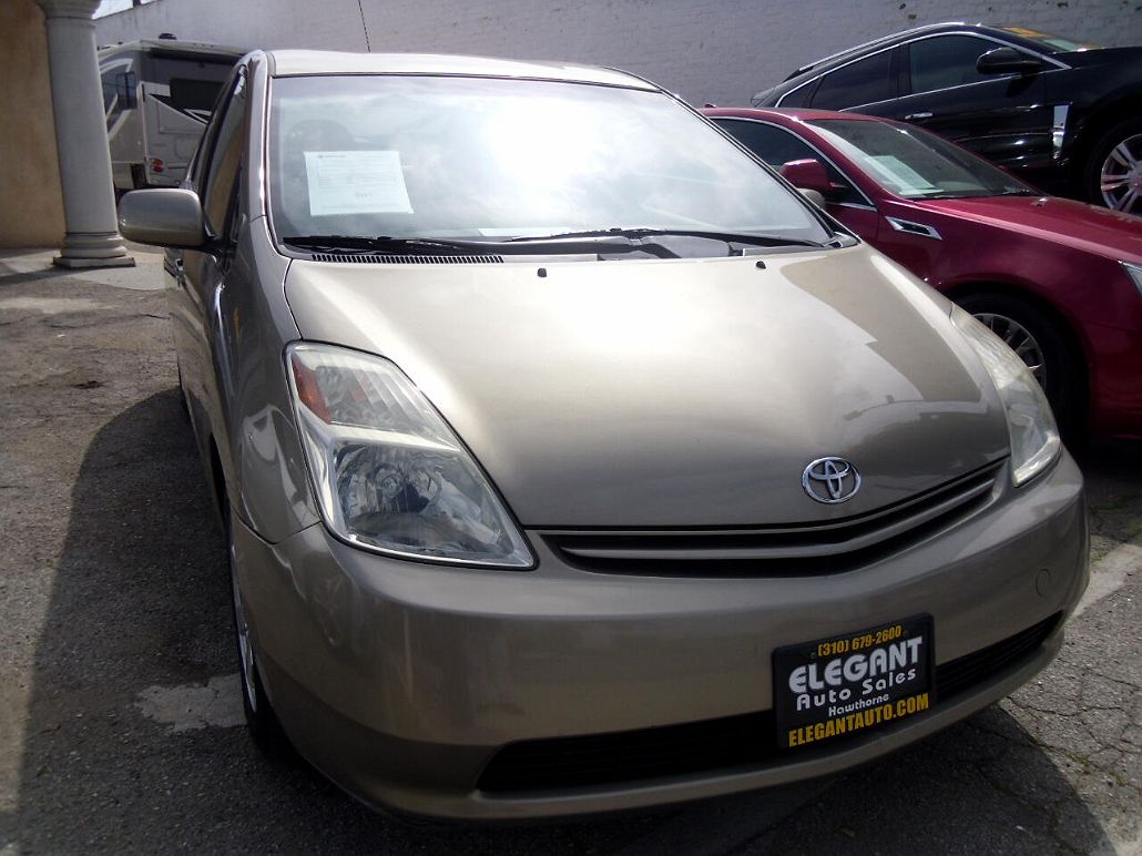 2004 Toyota Prius Standard image 3