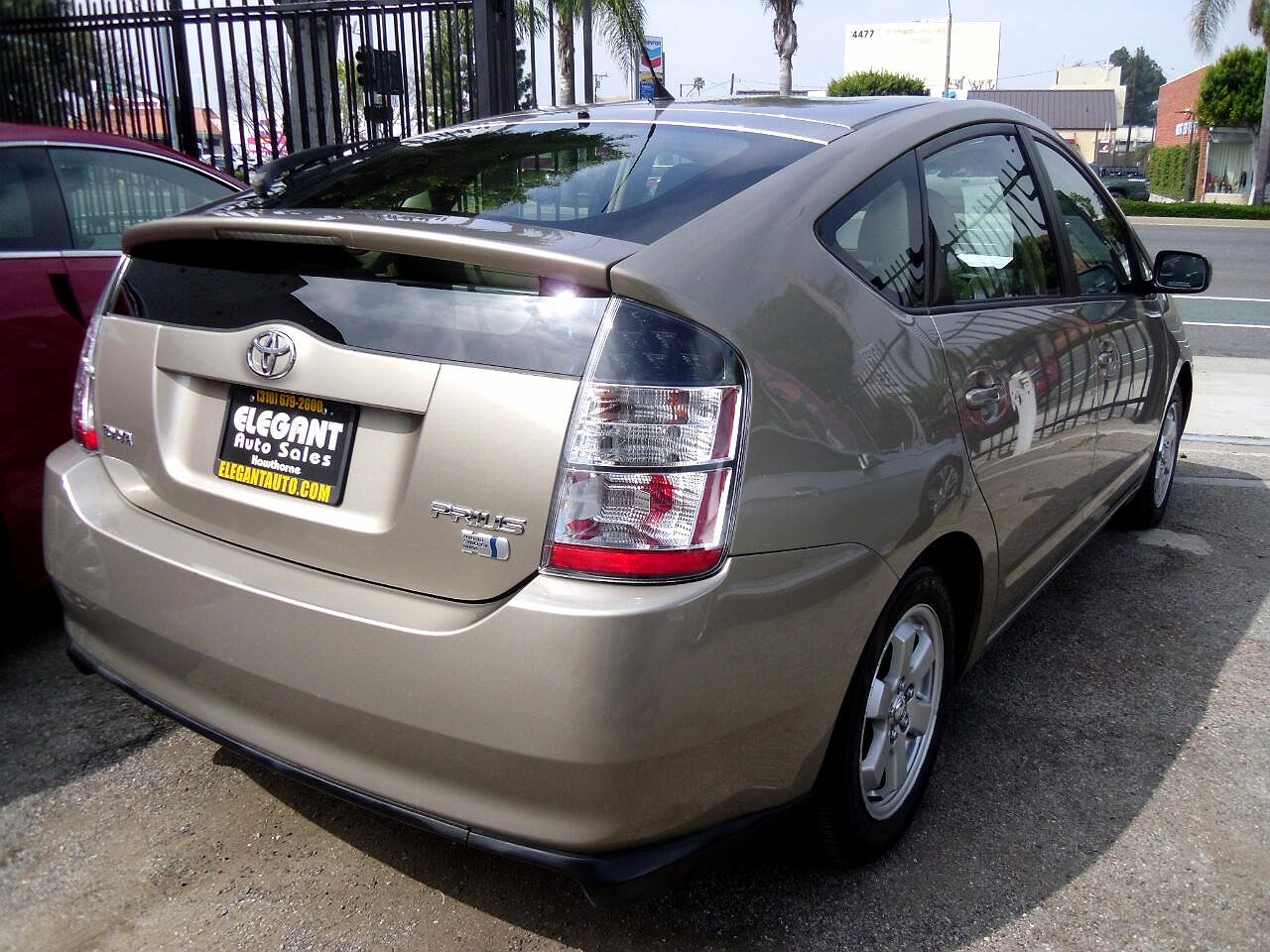 2004 Toyota Prius Standard image 6