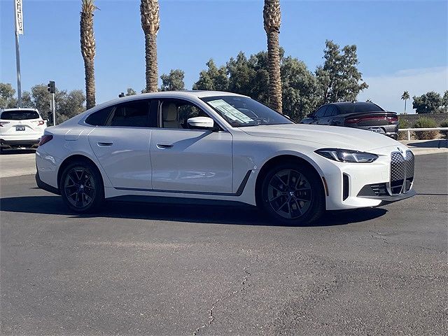 2025 BMW i4