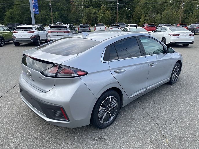 2022 Hyundai Ioniq