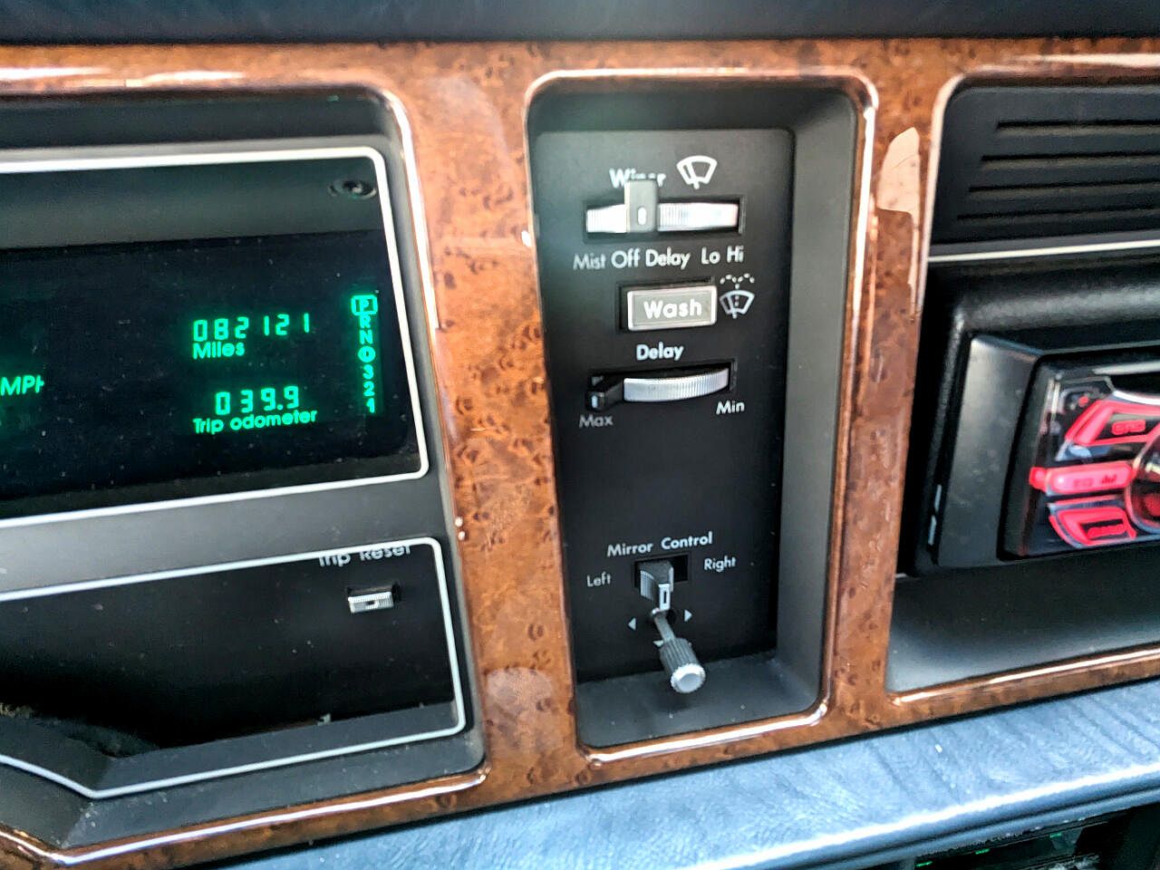 1991 Cadillac Seville null image 39