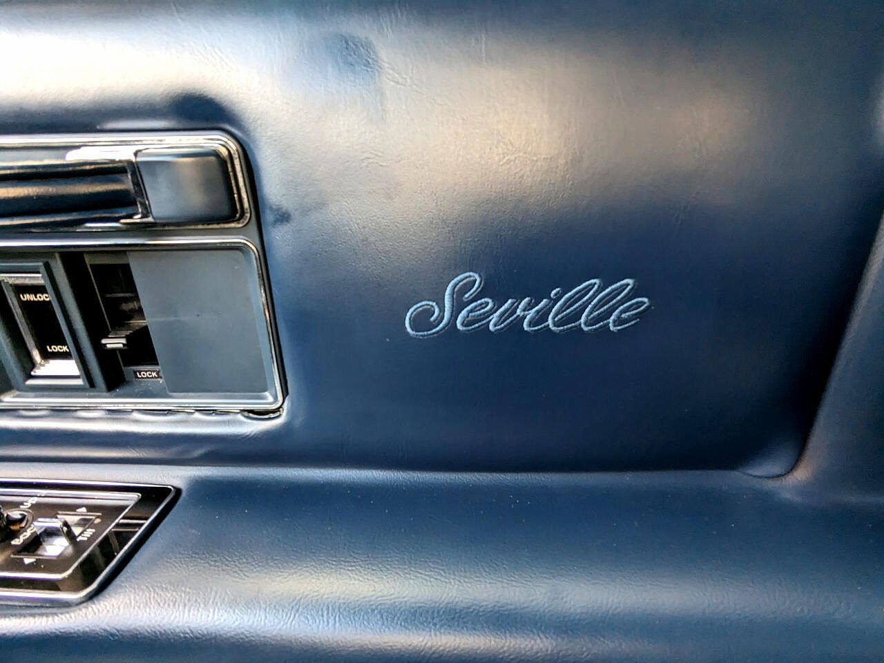 1991 Cadillac Seville null image 41
