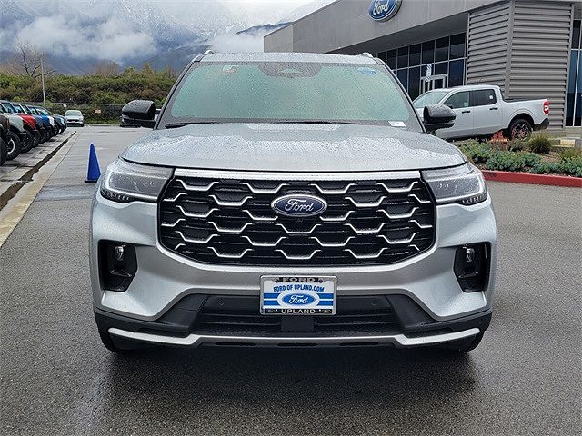 2025 Ford Explorer