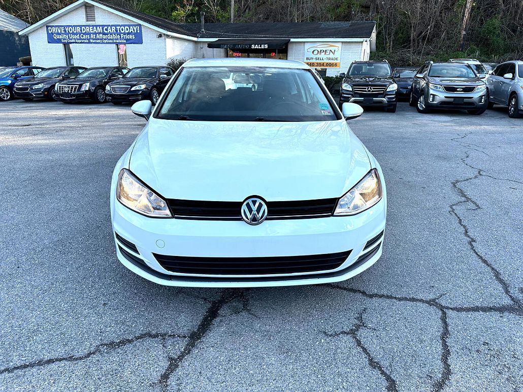 2015 Volkswagen Golf Launch Edition image 2