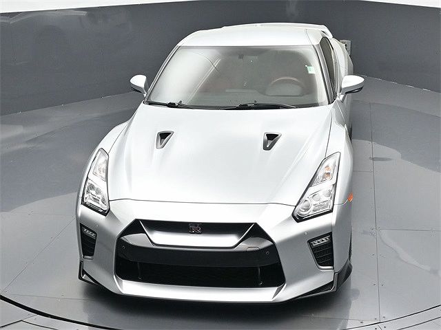 2021 Nissan GT-R Premium image 60