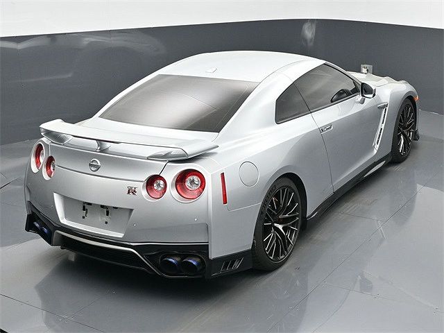 2021 Nissan GT-R Premium image 65