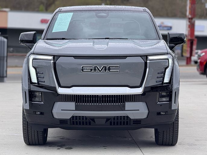 2024 GMC Sierra EV
