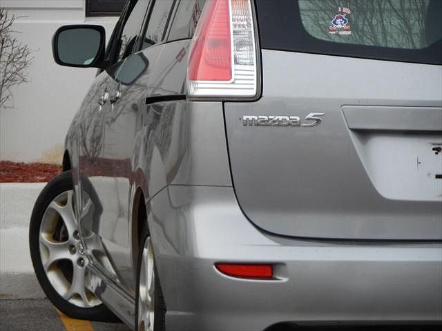 2010 Mazda Mazda5 Sport image 0