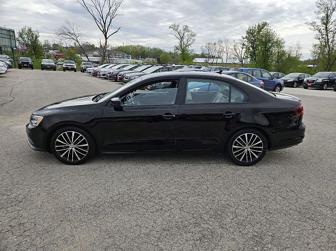 2016 Volkswagen Jetta