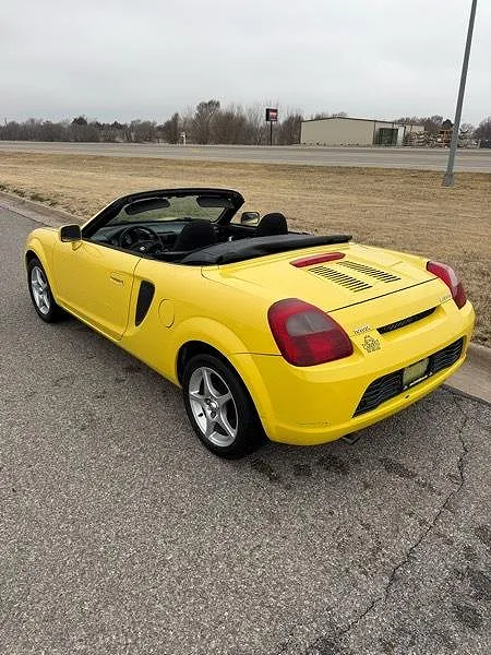 2001 Toyota MR2 Spyder