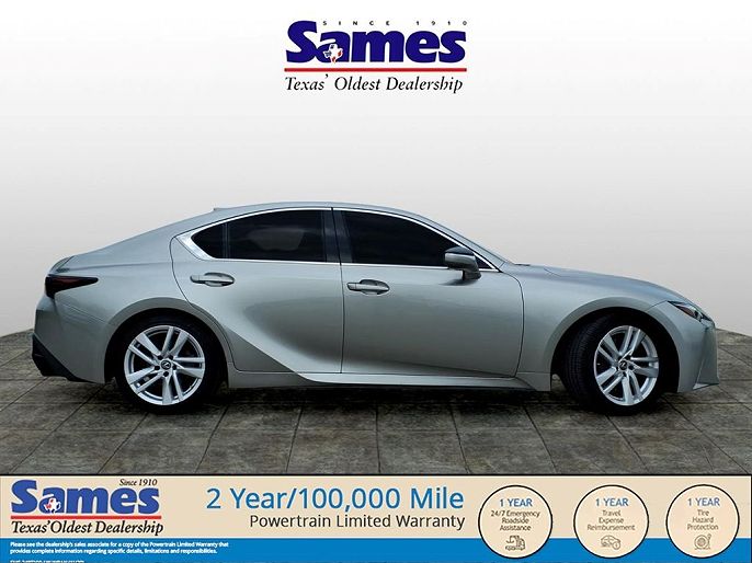 2022 Lexus IS