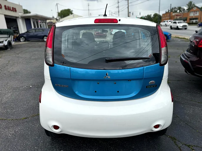 2012 Mitsubishi i-MiEV