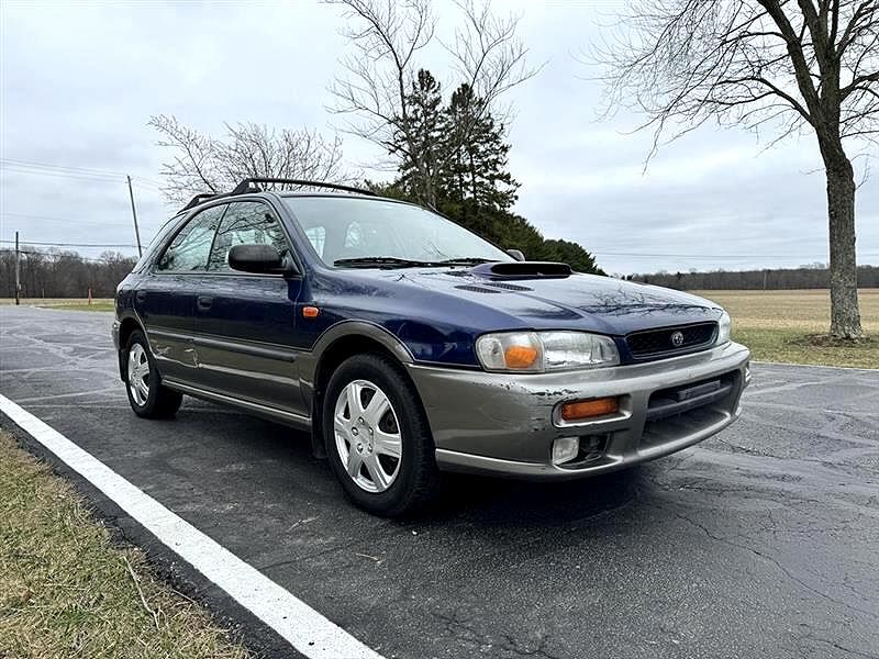 1997 Subaru Impreza Outback Sport image 1