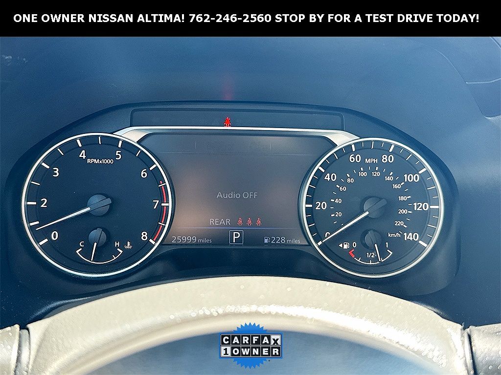 2023 Nissan Altima SV image 10