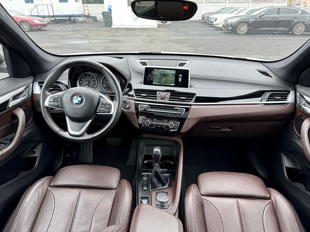 2017 BMW X1 xDrive28i image 8