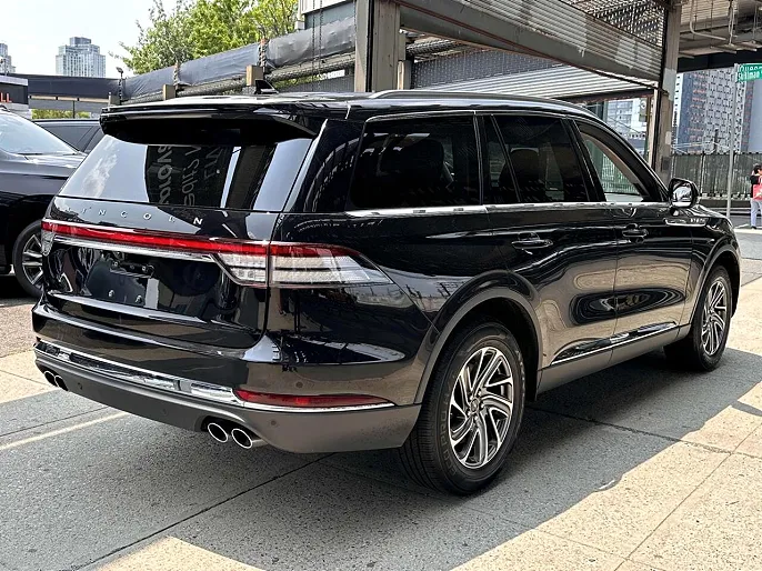 2024 Lincoln Aviator
