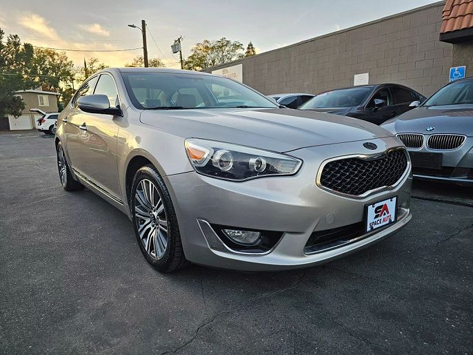 2014 Kia Cadenza