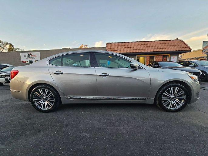 2014 Kia Cadenza