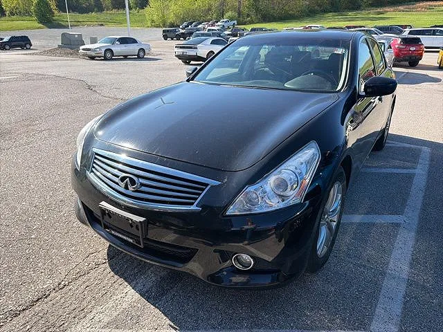 2013 Infiniti G37