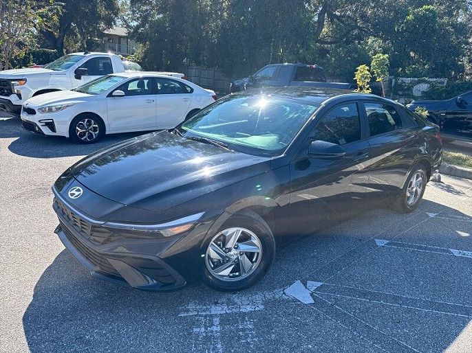 2024 Hyundai Elantra