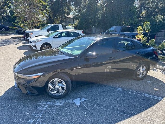 2024 Hyundai Elantra