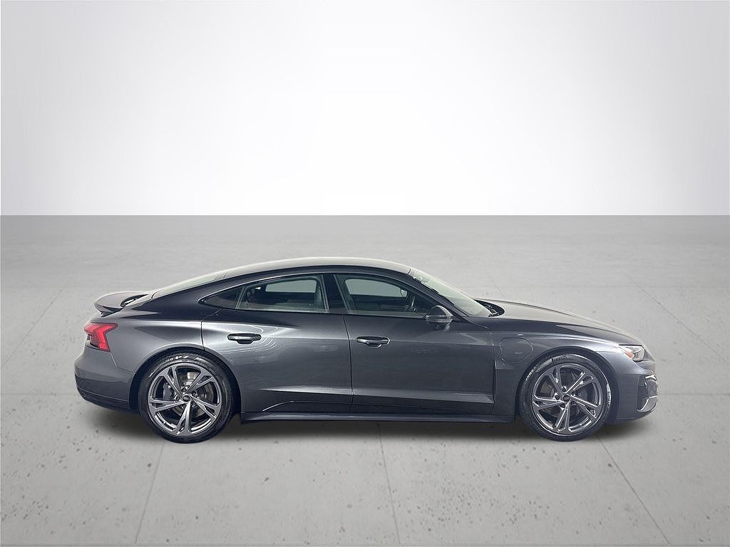2024 Audi e-tron GT