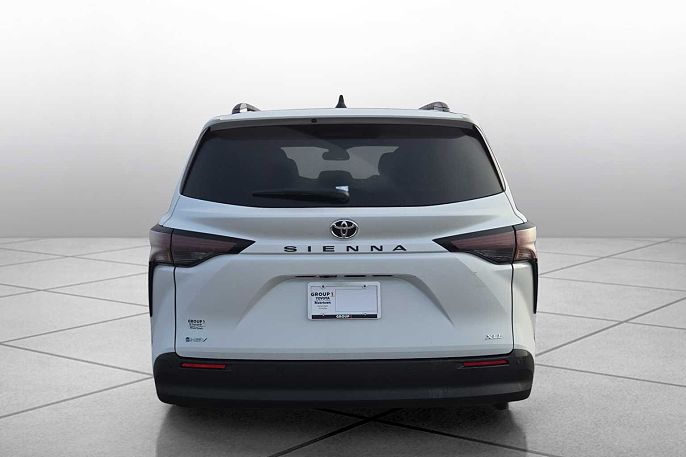 2026 Toyota Sienna