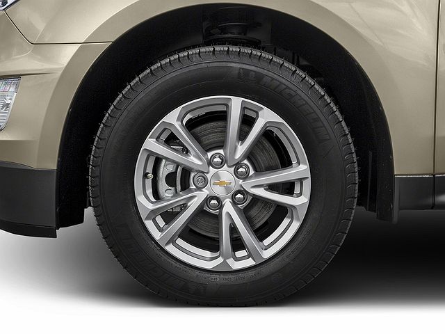 2016 Chevrolet Equinox LT image 10