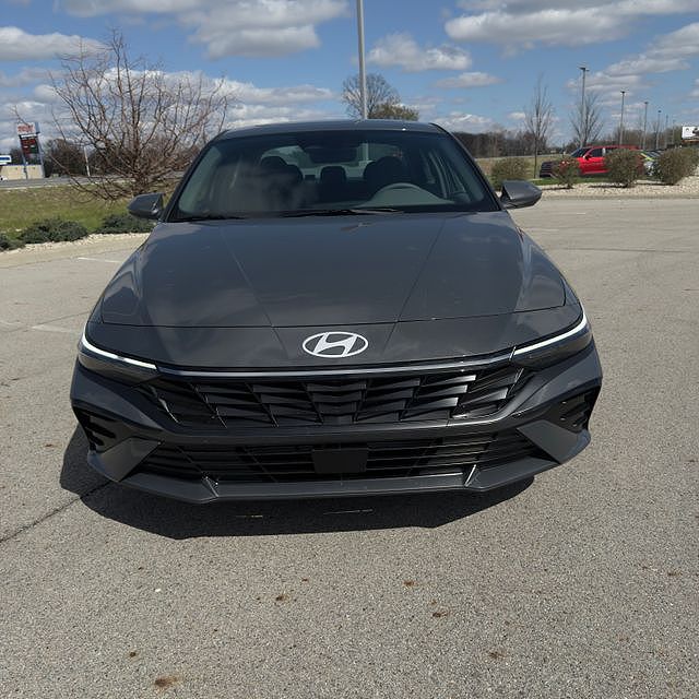 2025 Hyundai Elantra