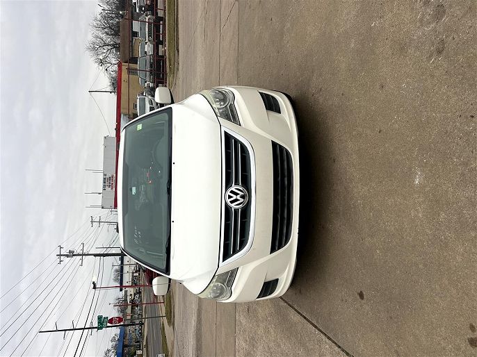 2011 Volkswagen Routan
